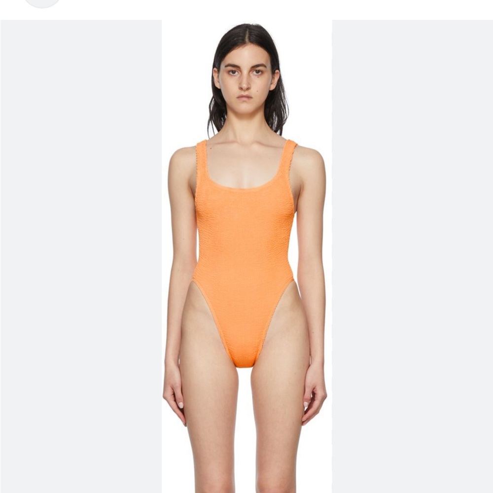 BOND-EYE
Vice Over The Shoulder One Piece Swimsuit